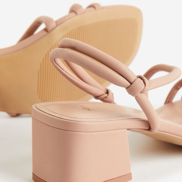 H&M BEIGE SANDALS FAUX LEATHER - Picture 2 of 13